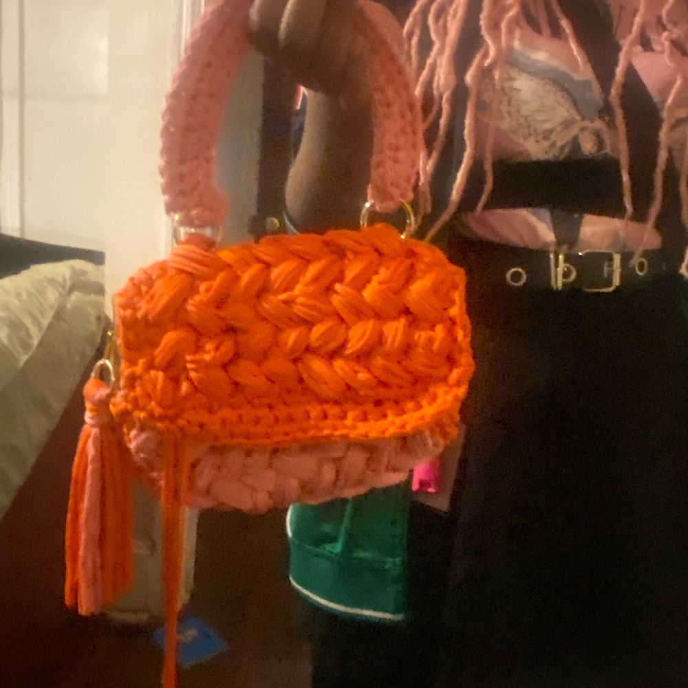 Hand crafted purses - Picture 15 of 16